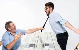 انتظارات از وکیل دادگستری؛ اصول کلیدی برای شکل‌گیری همکاری موفق میان وکیل و موکل